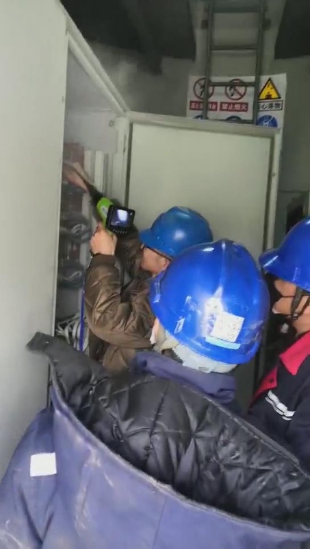 內(nèi)蒙古風力發(fā)電機清洗施工現(xiàn)場4